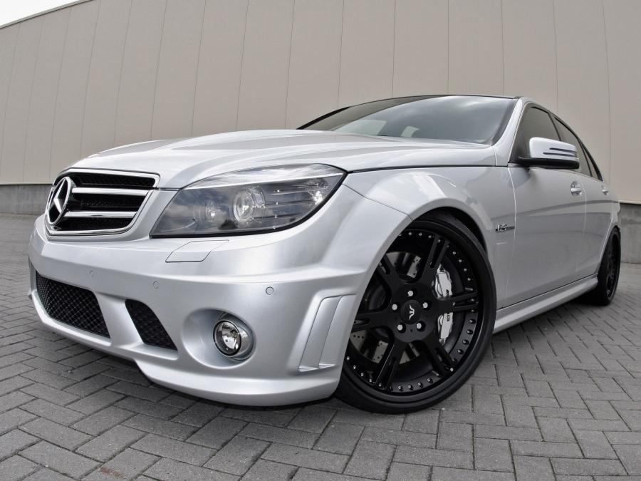  Mercedes-Benz C63 AMG by Wheelsandmore 2010 года  (фото 3 из 6)